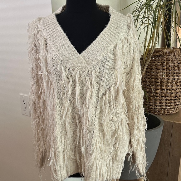 Anthropologie Fringe Cozy Cream Pull-Over Sweater- Small - Picture 2 of 16